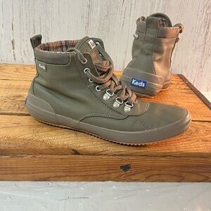 Keds scout boots olive canvas size 9 water resistant